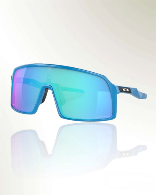 Modelo: Oakley 009406 0737